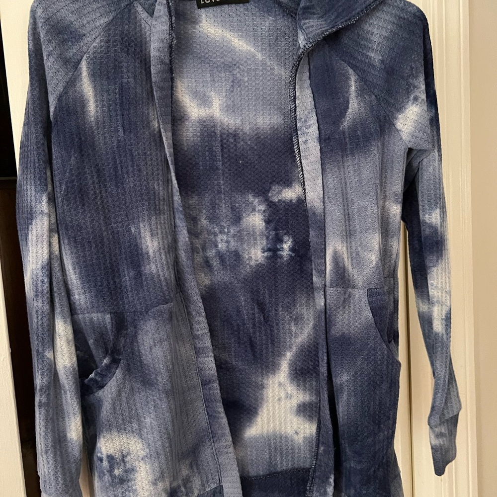 Love & Ellie tie dye hooded shirt